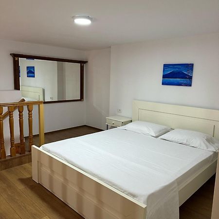 Holiday Apartment Bido Sarande Exterior photo